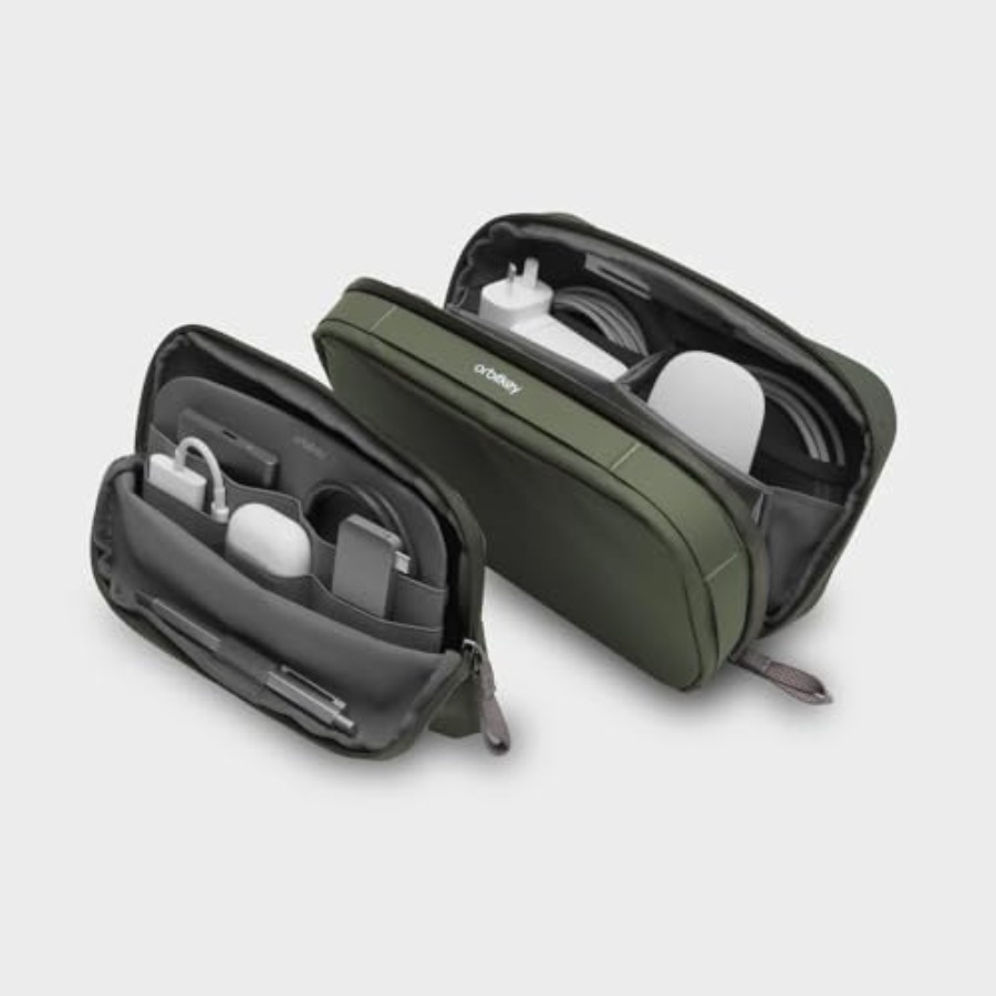 Travel Accessories Tech - 2-in-1 Tech Accessory Pouch with Detachable